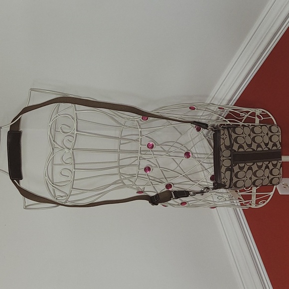 Coach Signature F06016 Stripe Swingpack Crossbody Khaki Brown Leather Purse NWT - Picture 2 of 9